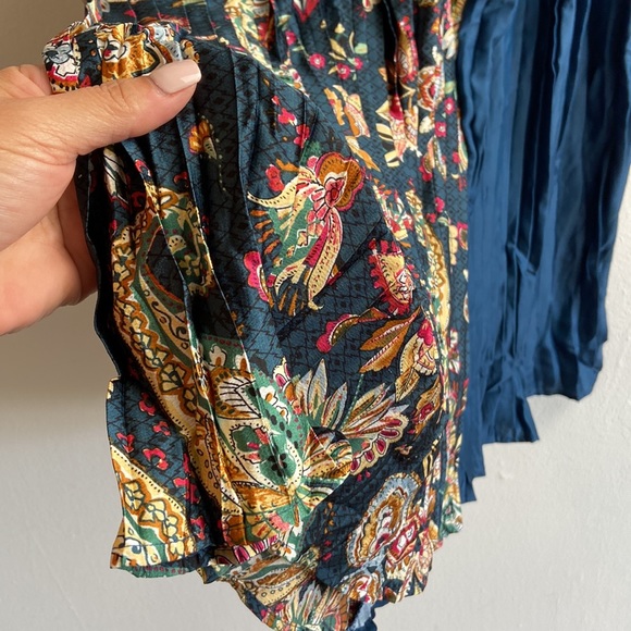 NEW| Dalia Macphee Paisley Pleated Dress - Picture 6 of 10